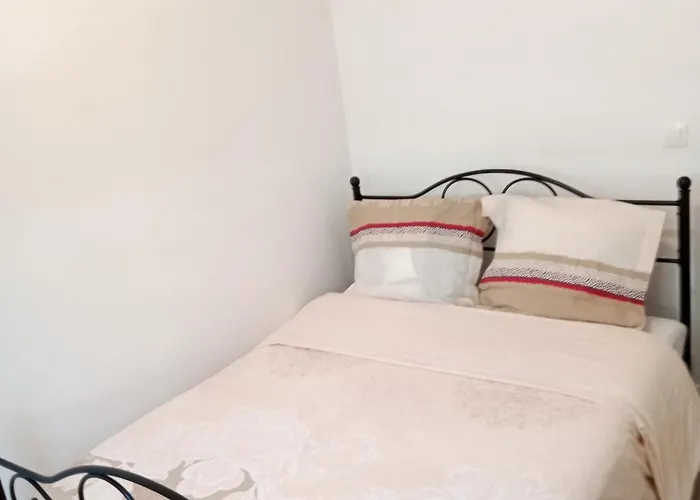 Joli Apartment Clichy